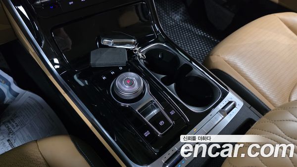 Kia Carnival 2021, фото 9