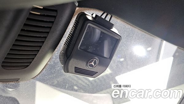 Mercedes-Benz E-Class 2021, фото 34