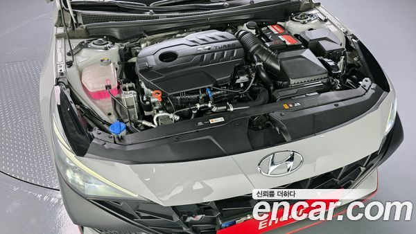 Hyundai Elantra 2022, фото 6
