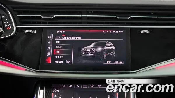 Audi Q7 2025, фото 35