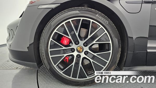 Porsche Taycan 2022, фото 5