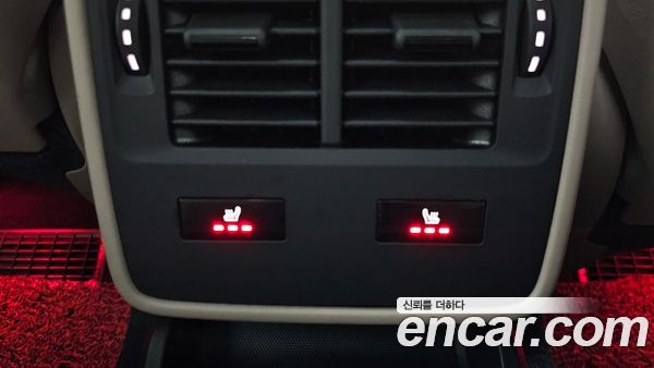 Porsche Taycan 2022, фото 40