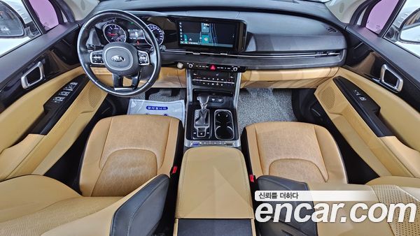 Kia Carnival 2021, фото 10