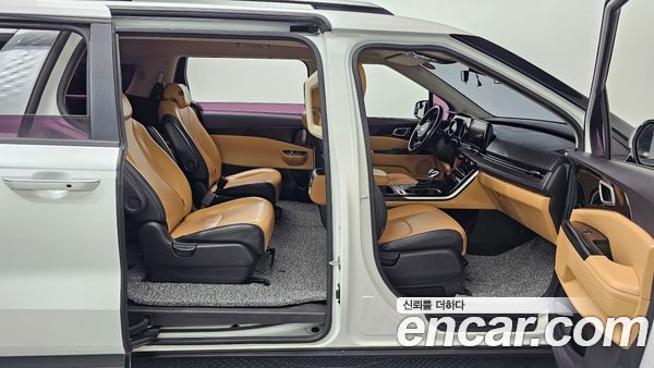 Kia Carnival 2021, фото 17