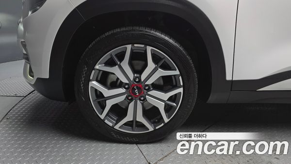 Kia Seltos 2023, фото 5