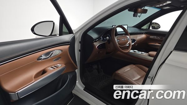 Genesis GV70 2021, фото 12