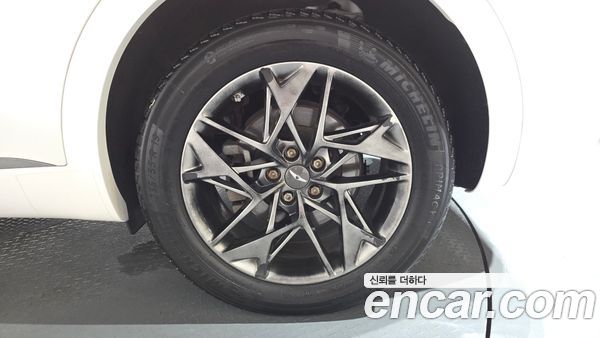 Genesis GV70 2021, фото 6