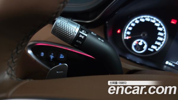 Genesis GV70 2021, фото 28