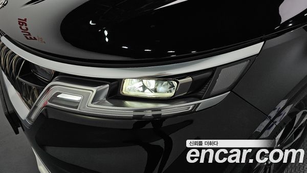Kia Carnival 2021, фото 7
