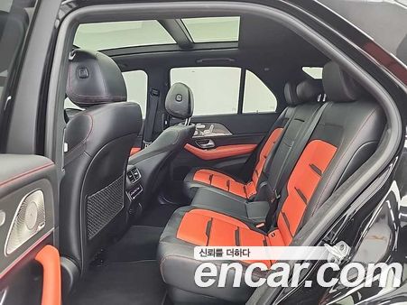 Mercedes-Benz GLE 2023, фото 12