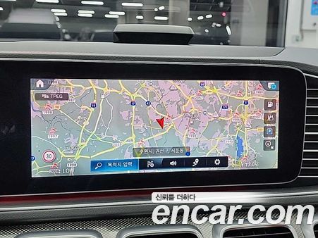 Mercedes-Benz GLE 2023, фото 16
