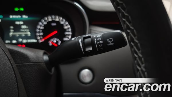 Kia Stinger 2021, фото 22