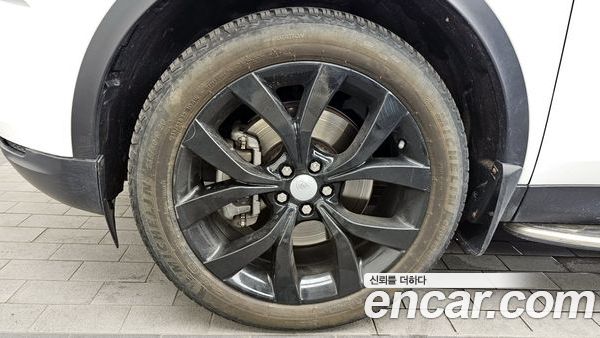Land Rover Discovery Sport 2022, фото 5