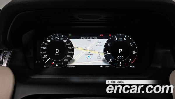 Land Rover Discovery Sport 2022, фото 11
