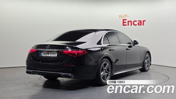 Mercedes-Benz S-Class 2022, фото 2
