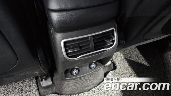 Hyundai Santa Fe 2021, фото 31