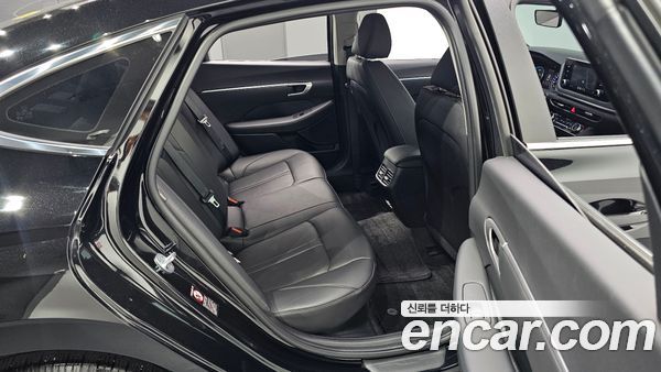 Hyundai Sonata 2022, фото 17