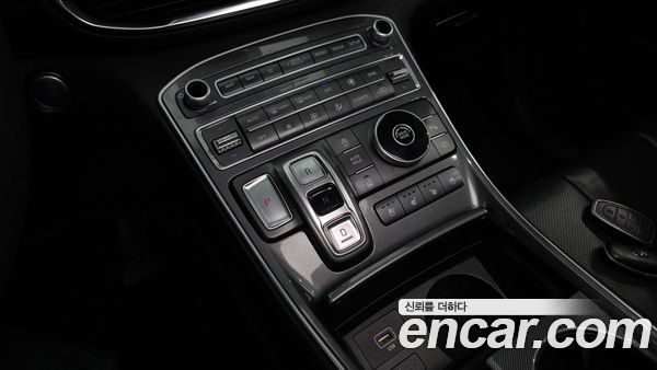 Hyundai Santa Fe 2021, фото 11