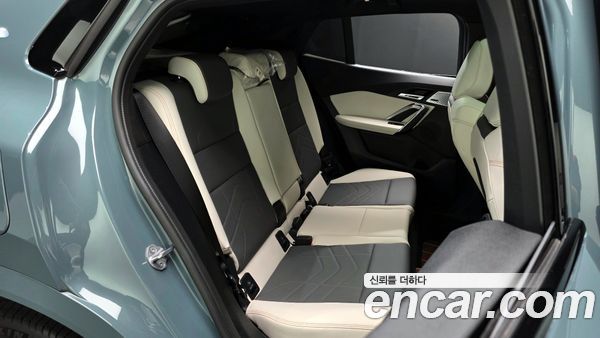 BMW X2 2025, фото 17
