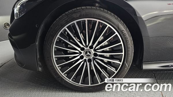 Mercedes-Benz CLE 2026, фото 5