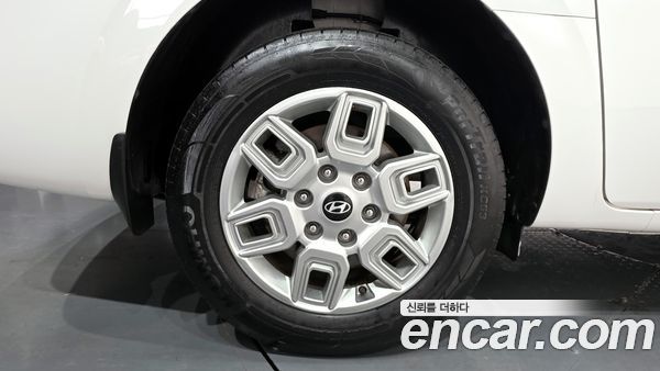 Hyundai Staria 2022, фото 5