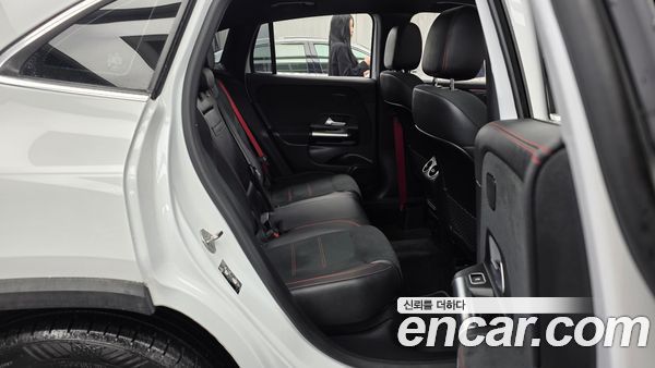 Mercedes-Benz GLA 2022, фото 18