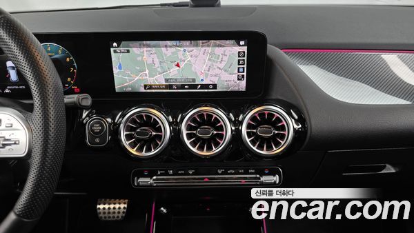 Mercedes-Benz GLA 2022, фото 20