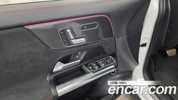 Mercedes-Benz GLA 2022, фото 33