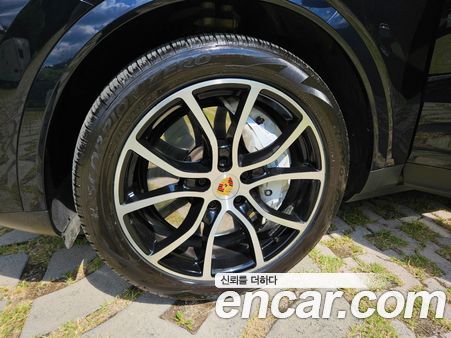 Porsche Cayenne 2020, фото 5