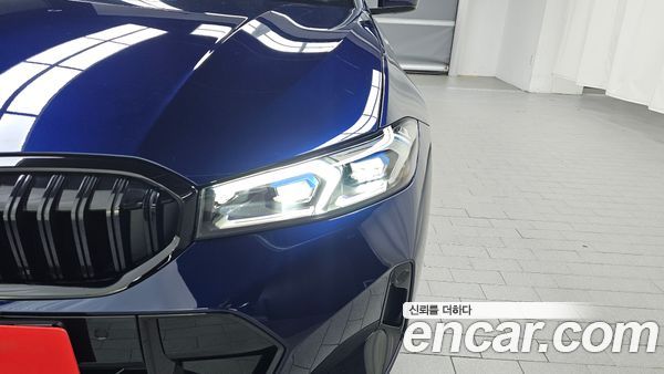 BMW 3 Series 2025, фото 8