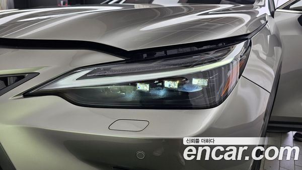 Lexus NX 2025, фото 8