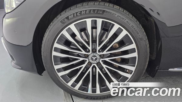 Mercedes-Benz S-Class 2021, фото 5