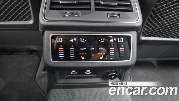 Audi A7 2025, фото 31