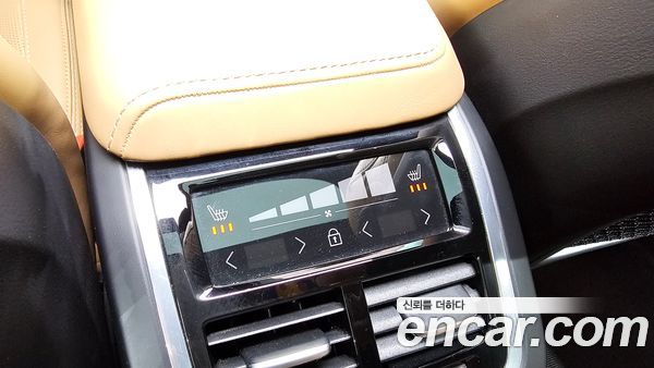 Volvo V60 2020, фото 31