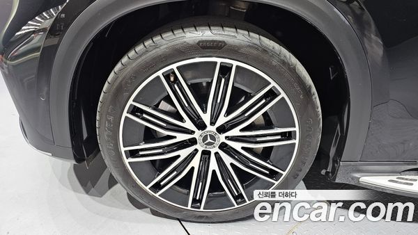 Mercedes-Benz EQE 2023, фото 5