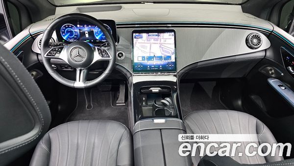 Mercedes-Benz EQE 2023, фото 9