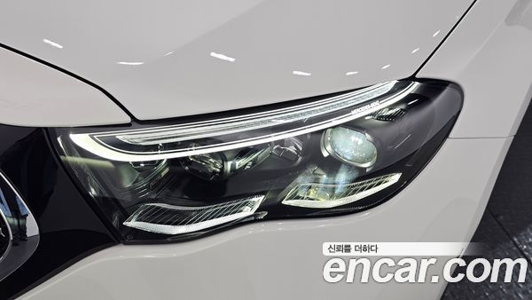 Mercedes-Benz E-Class 2025, фото 8