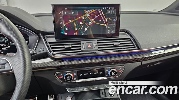 Audi SQ5 2021, фото 20