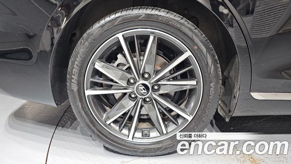 Hyundai Grandeur 2023, фото 5