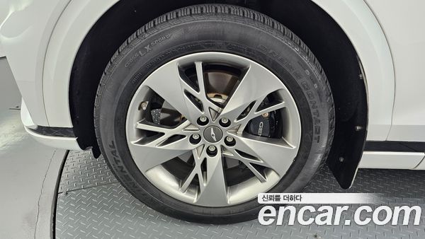 Genesis GV70 2022, фото 4