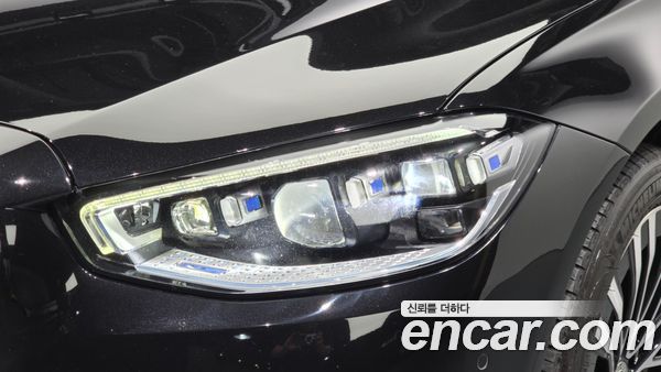 Mercedes-Benz S-Class 2022, фото 8