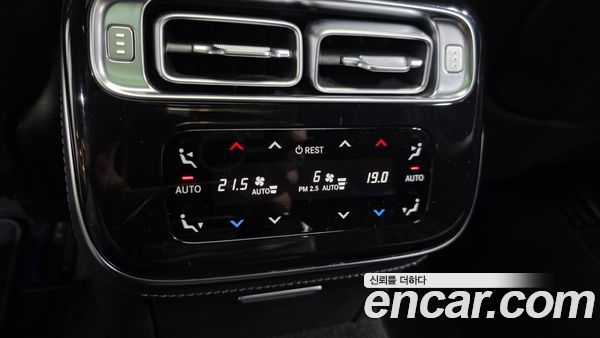 Mercedes-Benz S-Class 2022, фото 29