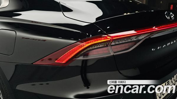 Hyundai Grandeur 2020, фото 9
