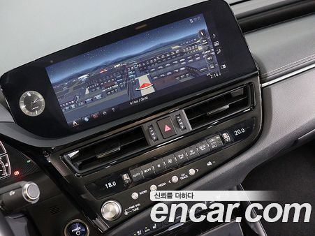 Lexus ES 2022, фото 7
