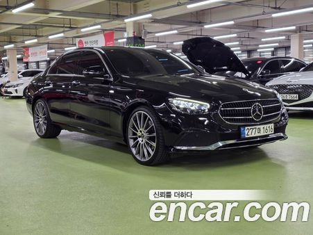 Mercedes-Benz E-Class 2021, фото 4