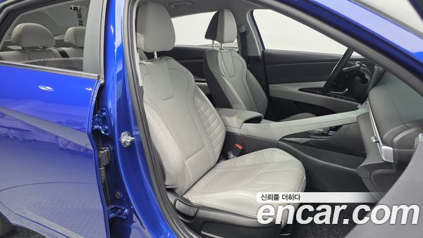 Hyundai Elantra 2021, фото 12