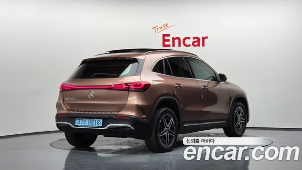 Mercedes-Benz EQA 2022, фото 2