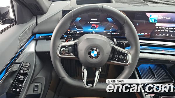 BMW 5 Series 2025, фото 14