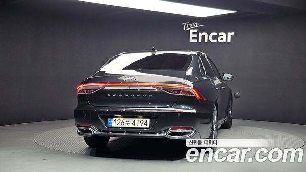 Hyundai Grandeur 2022, фото 4