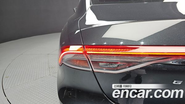 Hyundai Grandeur 2022, фото 9